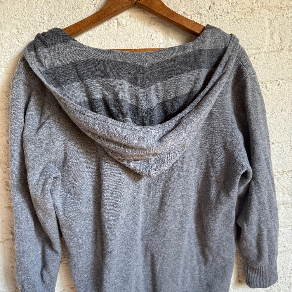 Reversible Three Quarter Sleeve Sweatshirt From M… - image 5
